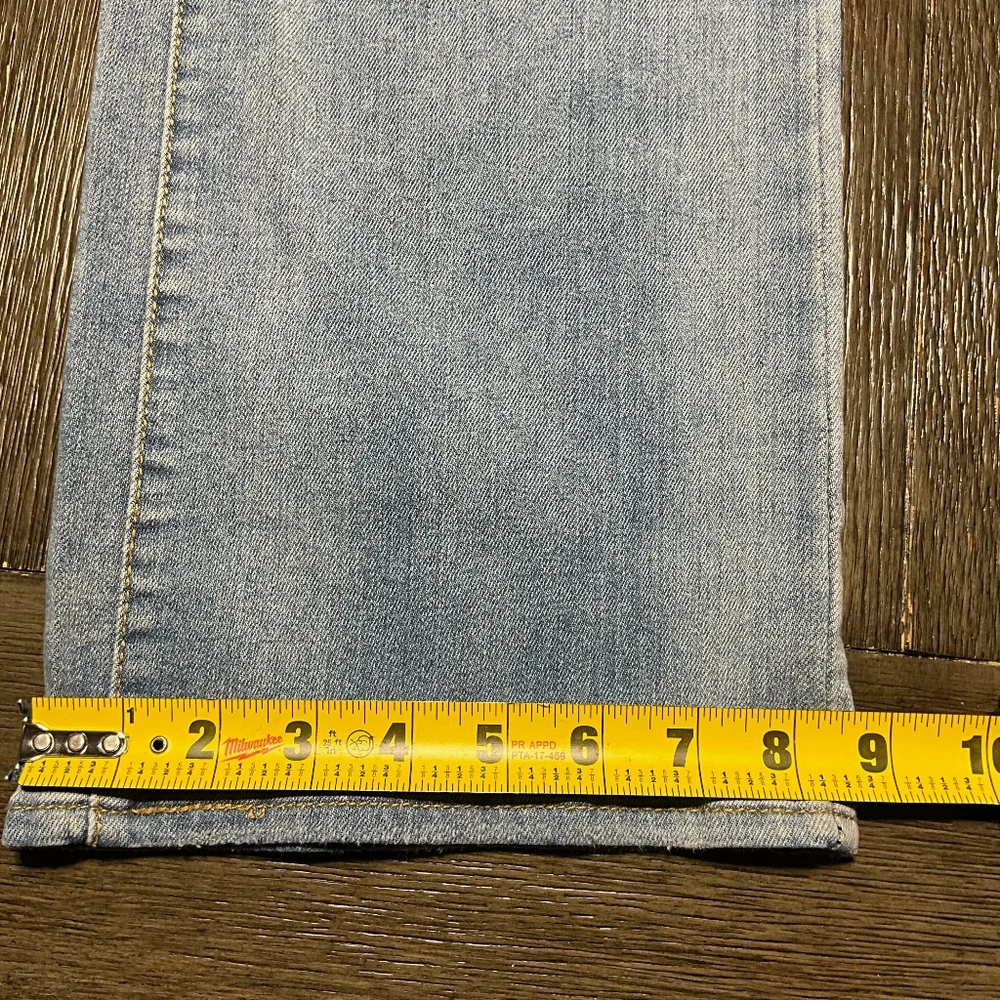 Levi's Women's Vintage Classic Bootcut Jeans 16W Med Rise NWT